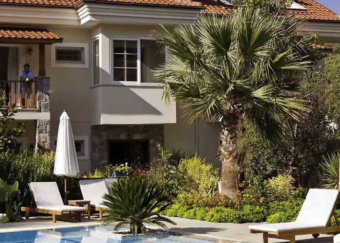 Dalos ギョジェク