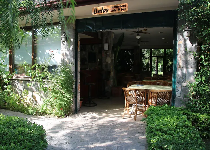 Dalos ギョジェク