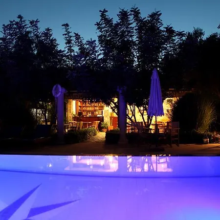 Dalos Otel 2*