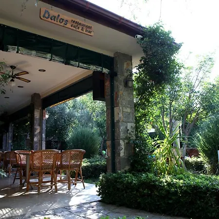 Dalos Otel 2*